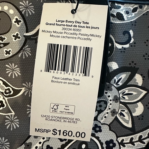 ❤️AMAZING DEAL❤️ Vera Bradley Disney Limited Edition Large Every Day Tote NWT - Picture 8 of 8